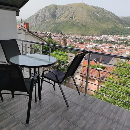 View Of The City - Studio Apartment Мостар Экстерьер фото